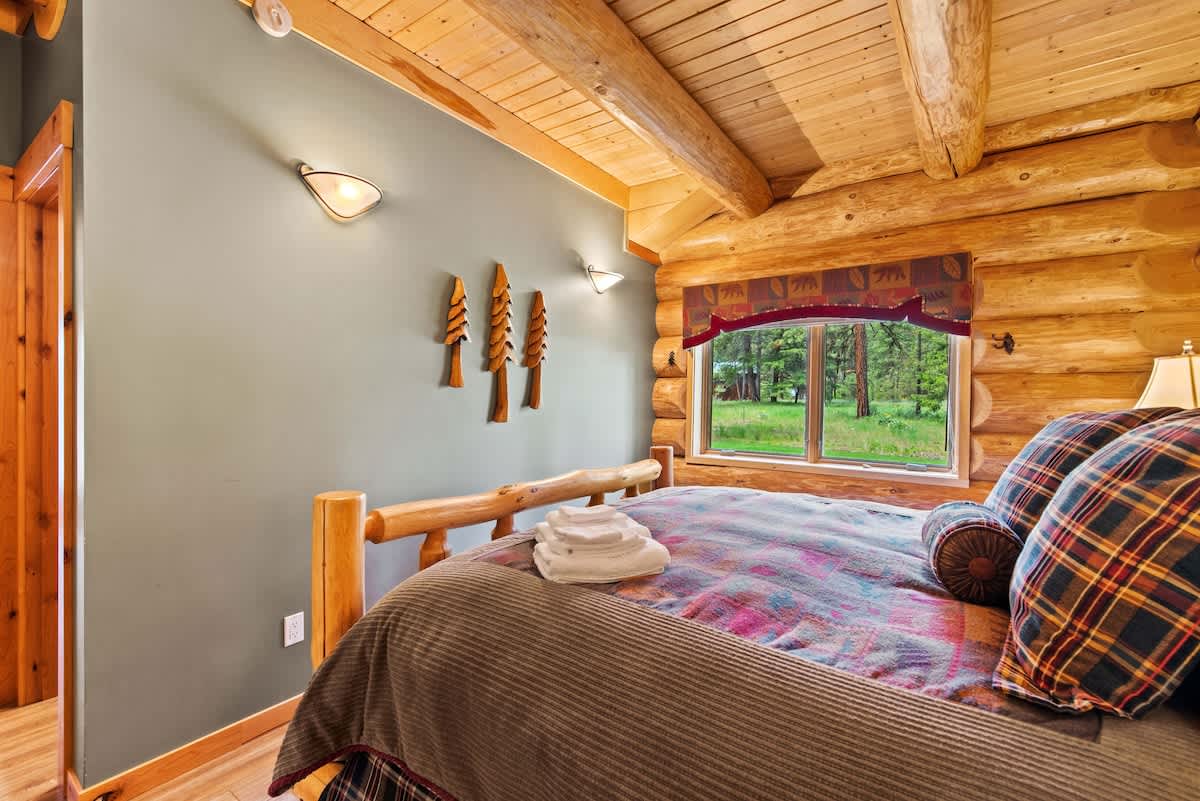 King Bed